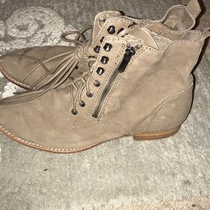 Sam Edelman Putty Nubuck